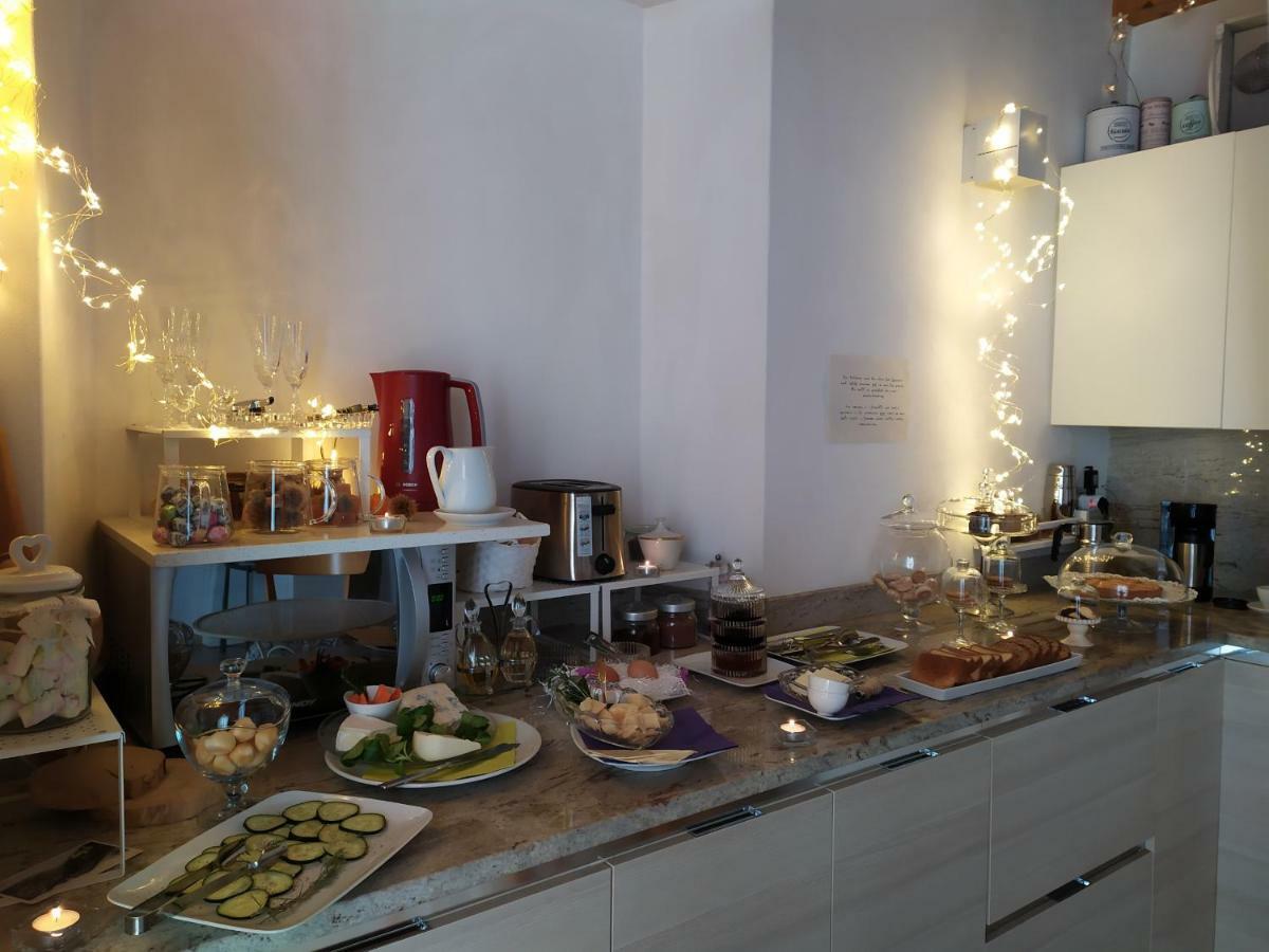 Il Balcone Sul Couette-café 2*