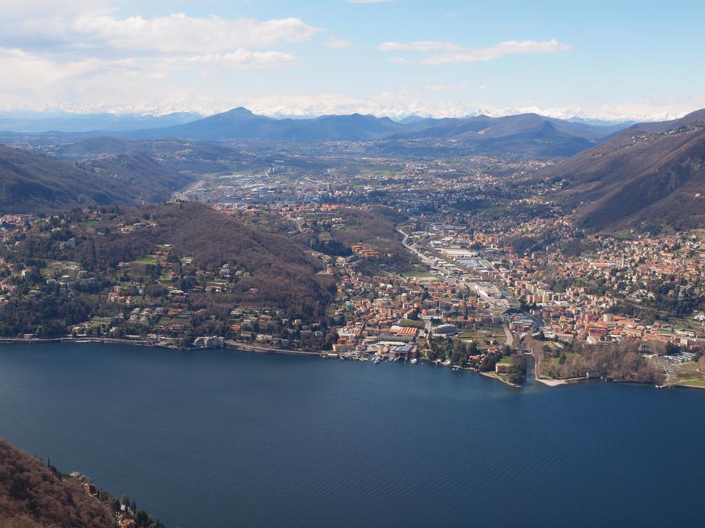 Il Balcone Sul Frühstückspension Brunate